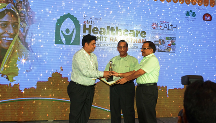 Dr. S C Pareek, MD, BMCHRC and Dr. Prem Singh Lodha, ED, BMCHRC receiving the award from Mr. Naveen Jain, Mission Director (NHM), Medical, Health & Family Welfare, Government of Rajasthan